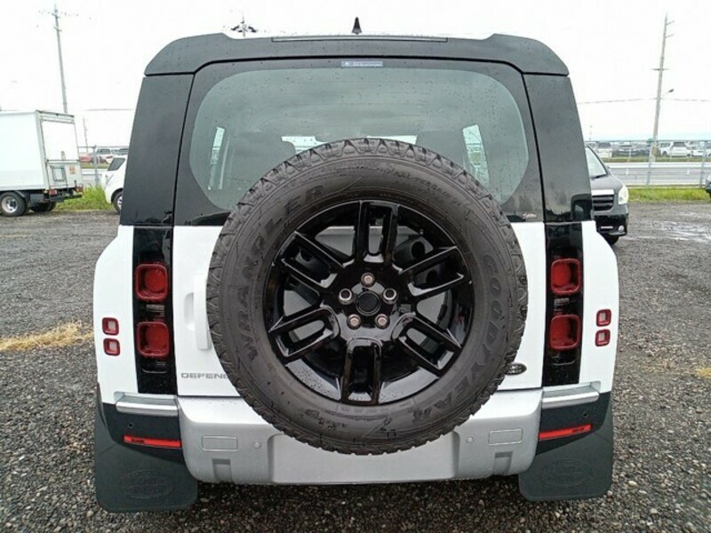 DEFENDER