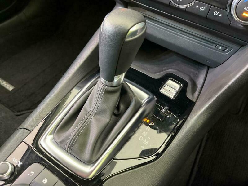 Axela Sport