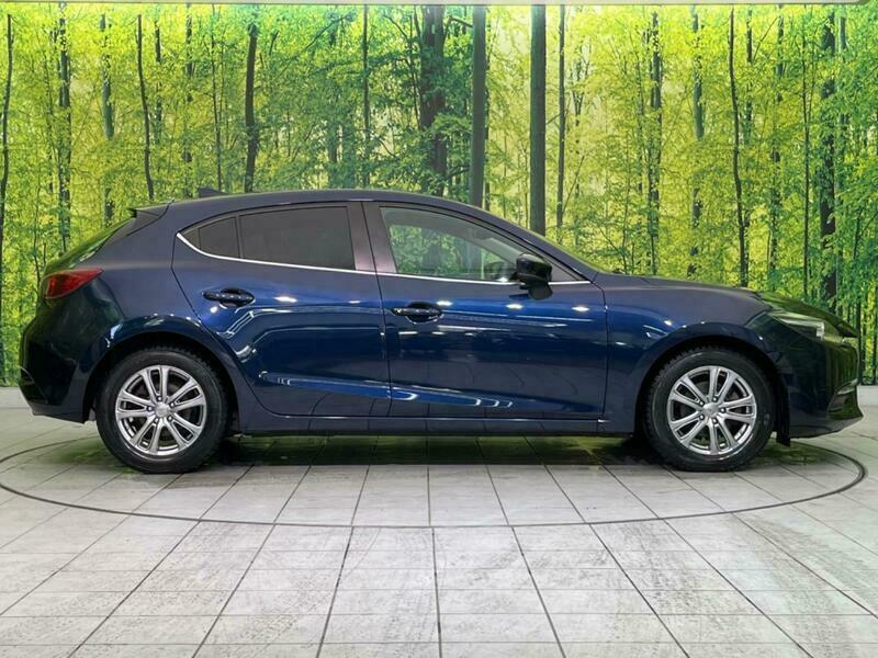 Axela Sport