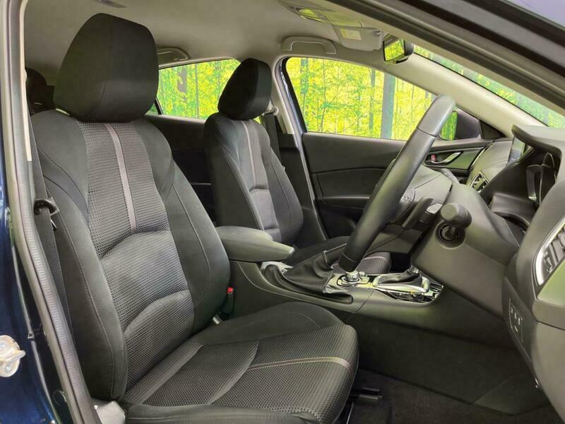 Axela Sport