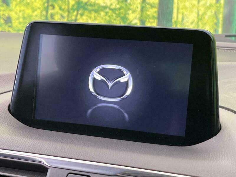 Axela Sport