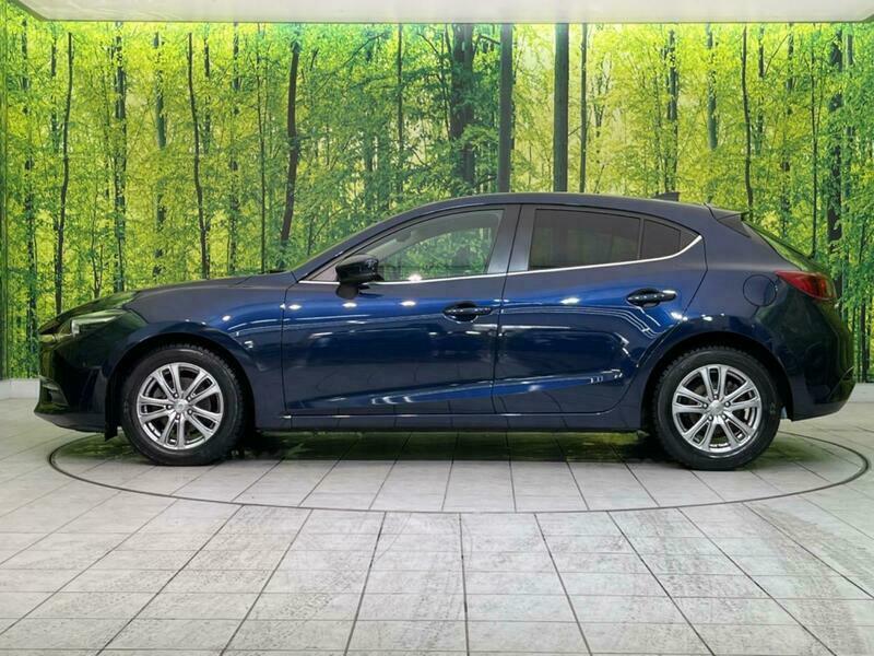 Axela Sport