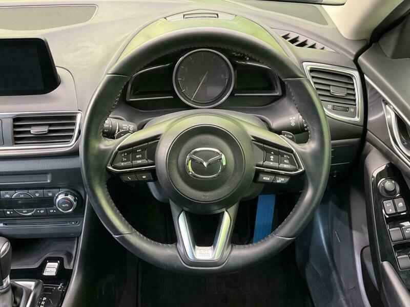 Axela Sport