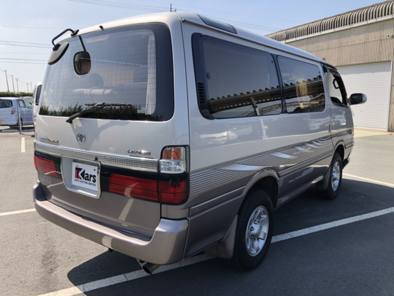 HIACE