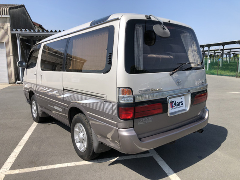 HIACE