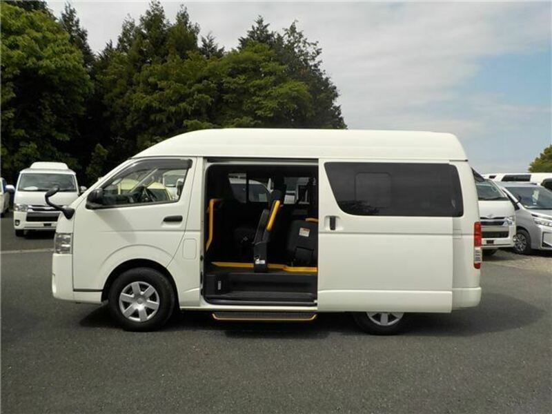 HIACE