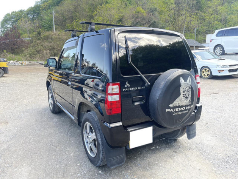 PAJERO MINI