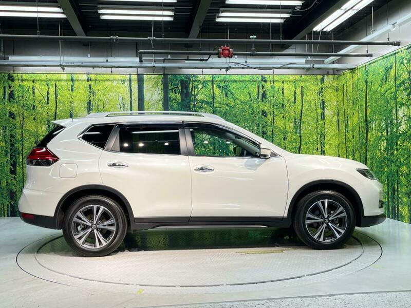 X-TRAIL-69