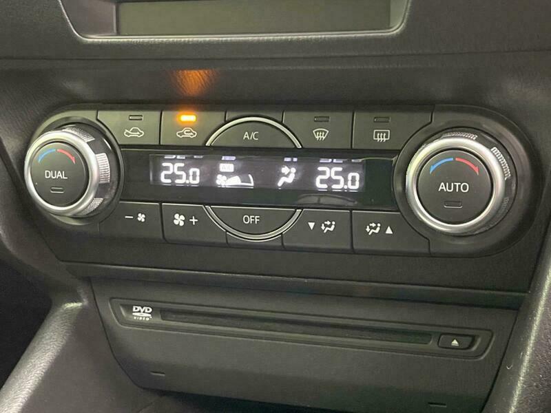 Axela Sport