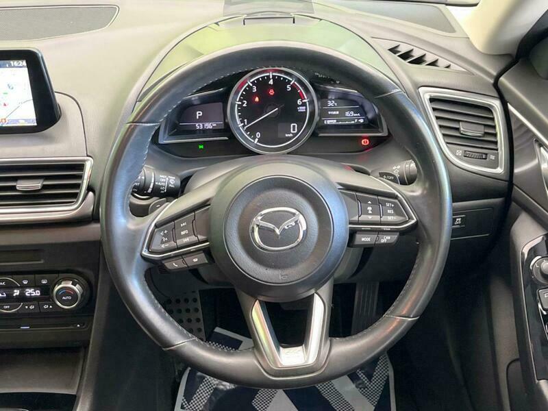 Axela Sport