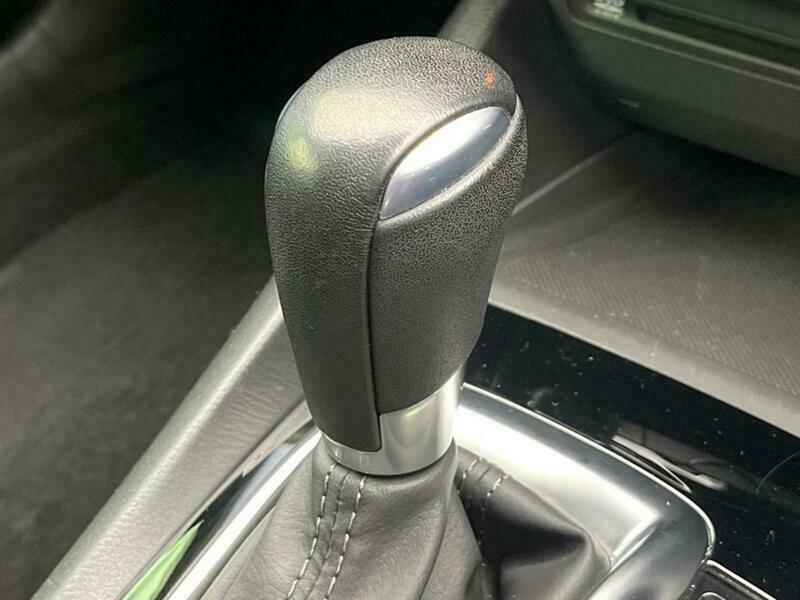 Axela Sport