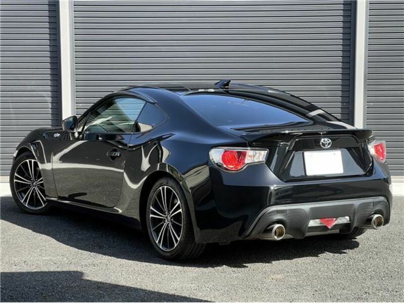 86