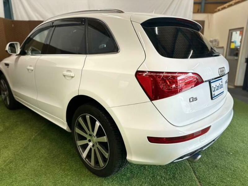 Q5