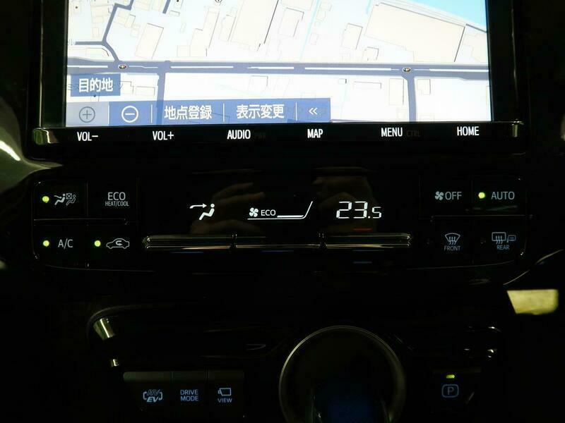 PRIUS PHV-48