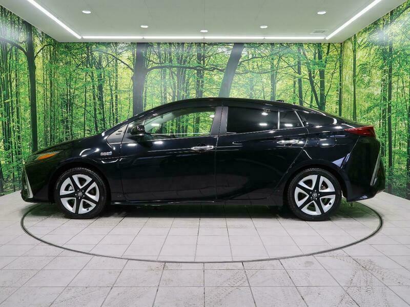 PRIUS PHV-65