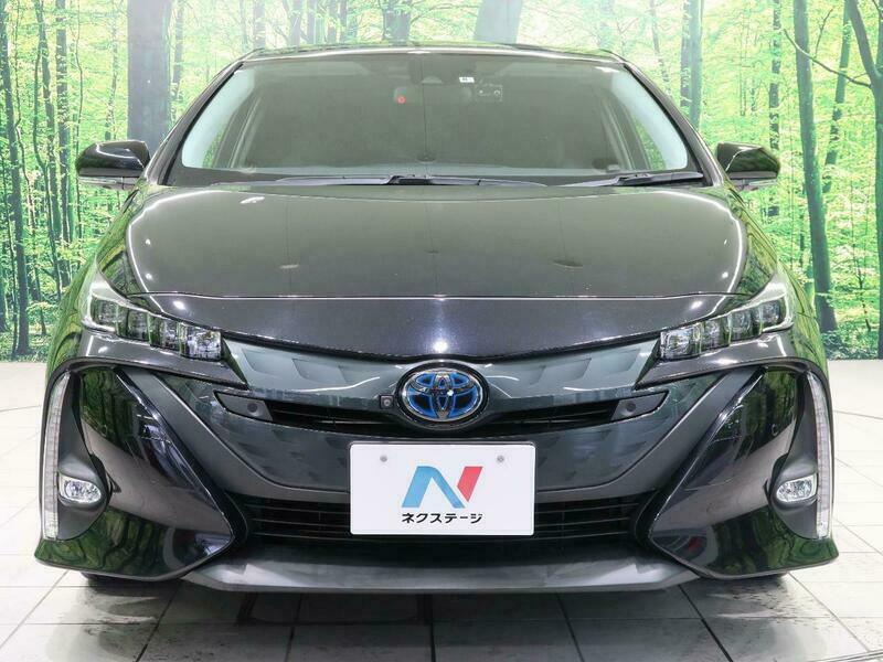 PRIUS PHV-60