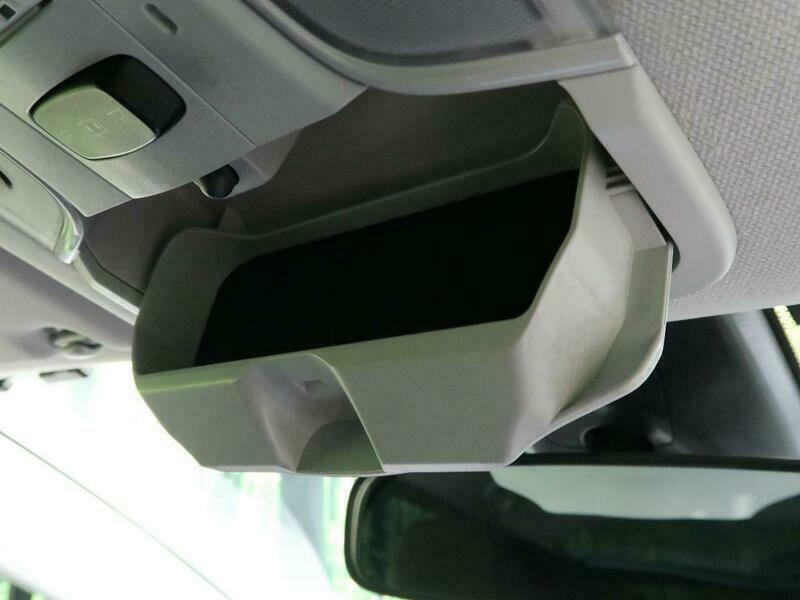 PRIUS PHV-49