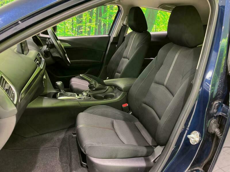 Axela Sport