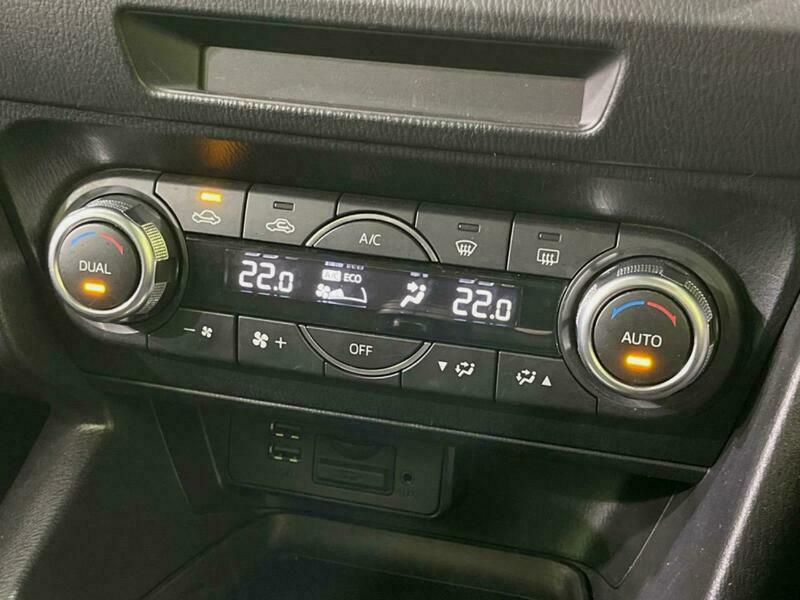 Axela Sport