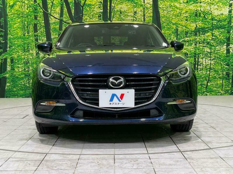 Axela Sport