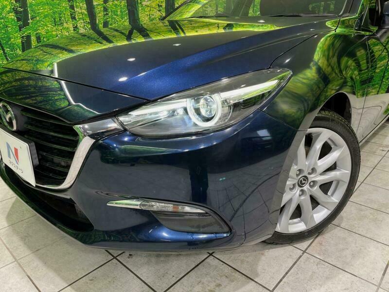Axela Sport