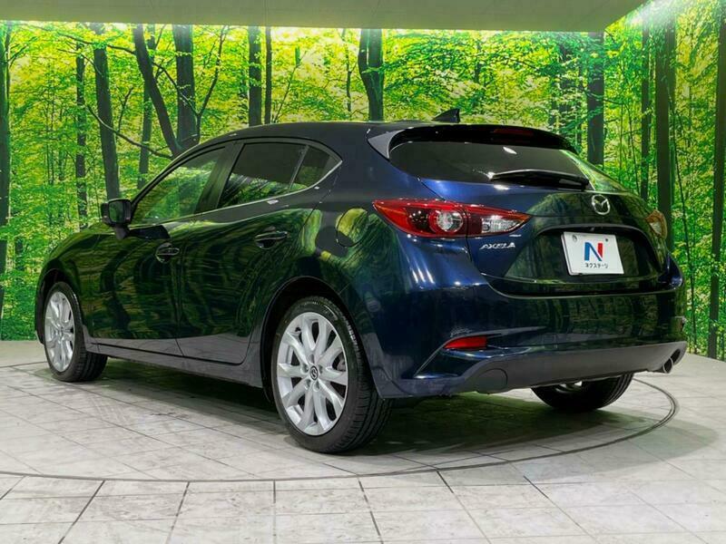 Axela Sport