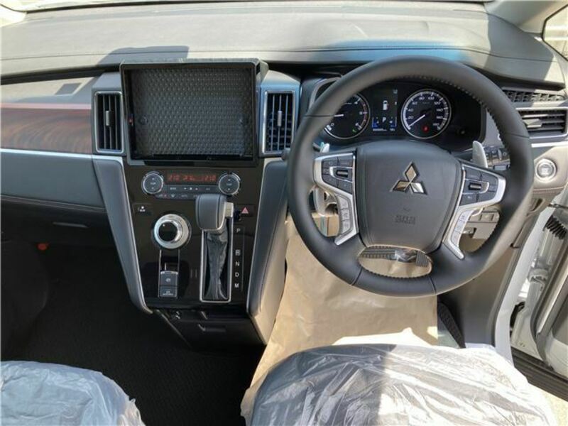 DELICA D5