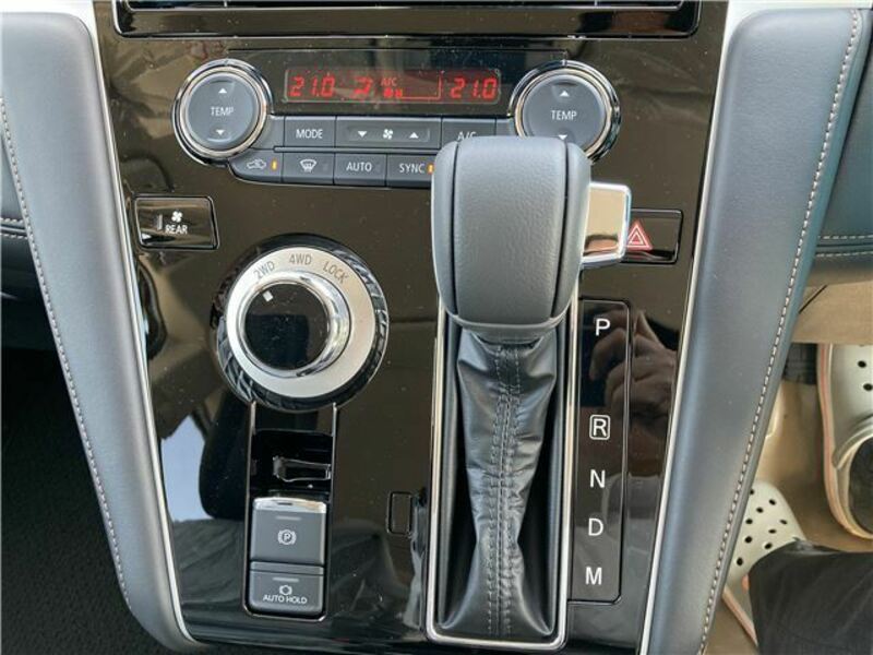 DELICA D5