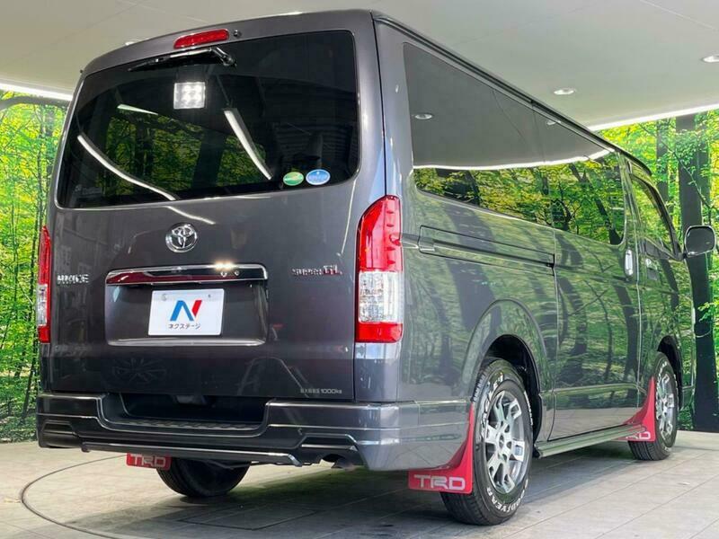 HIACE VAN