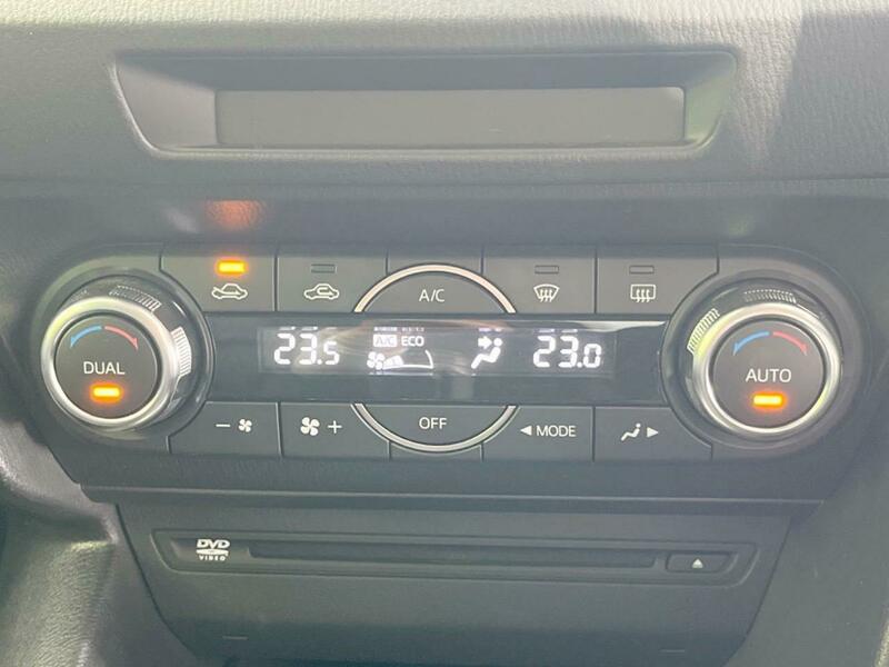 Axela Sport