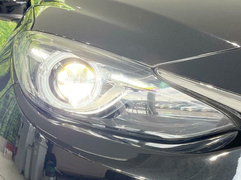 Axela Sport