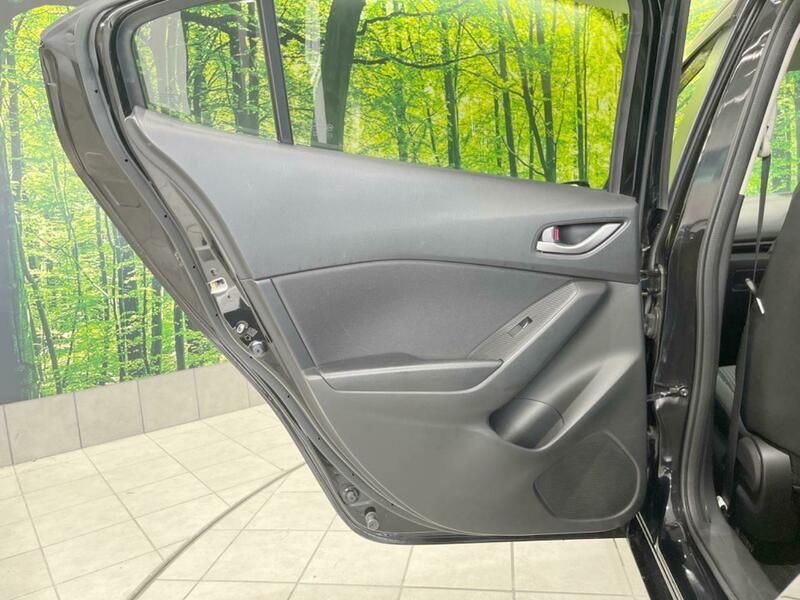 Axela Sport