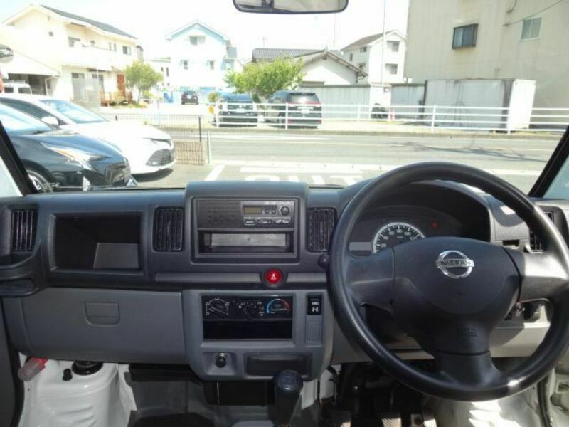 CLIPPER TRUCK