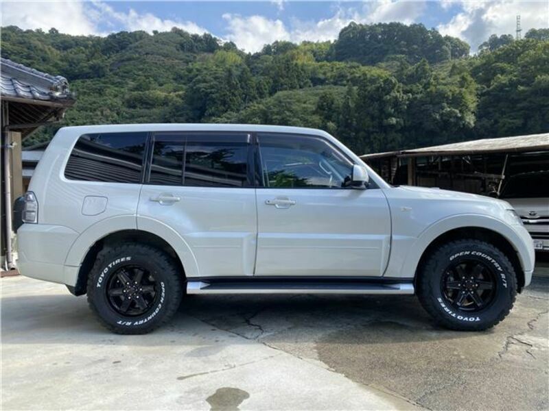 PAJERO-4