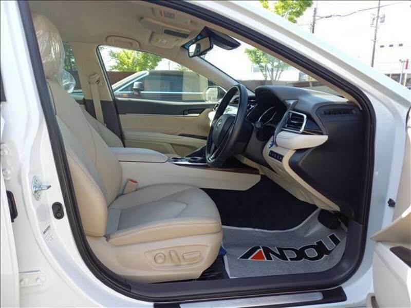 CAMRY