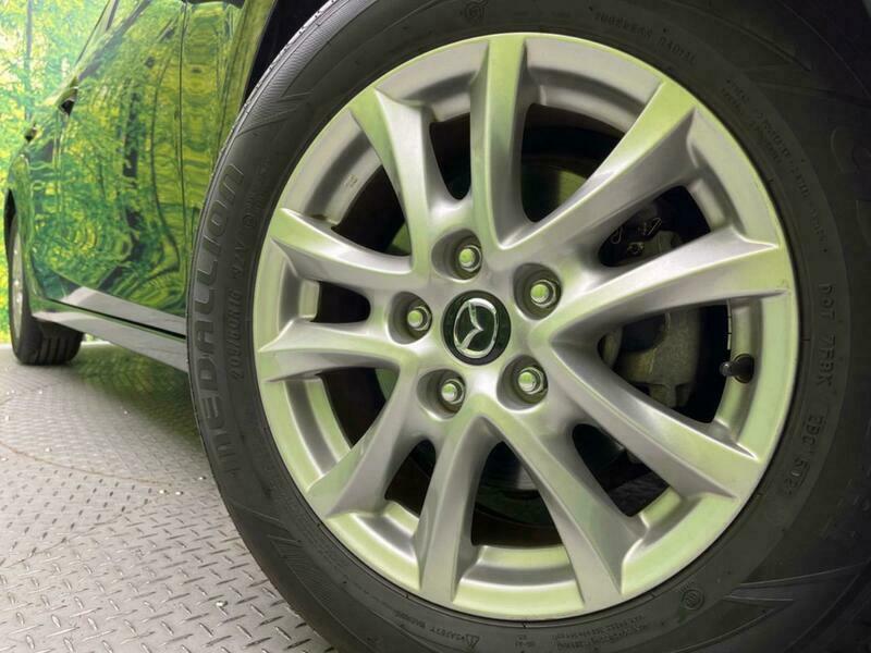 Axela Sport