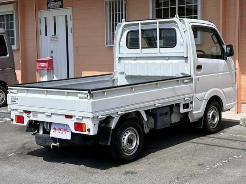 CLIPPER TRUCK