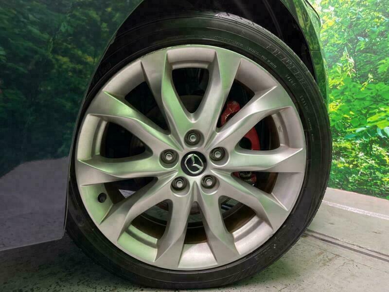 Axela Sport