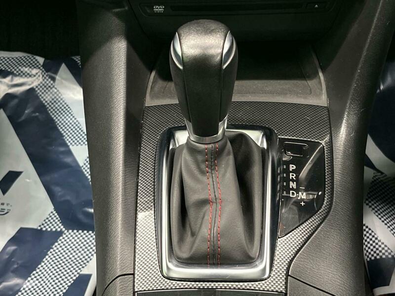 Axela Sport