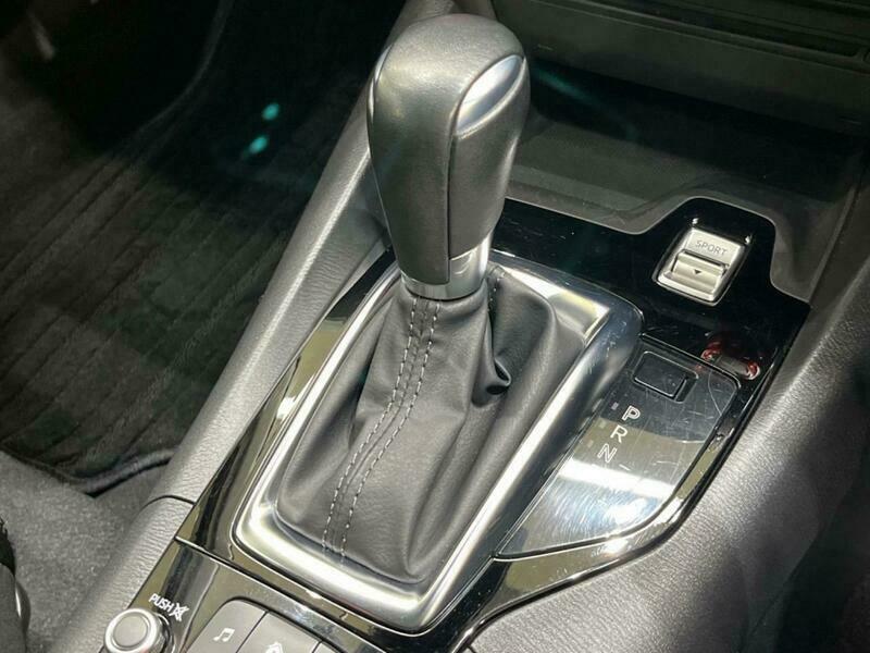 Axela Sport