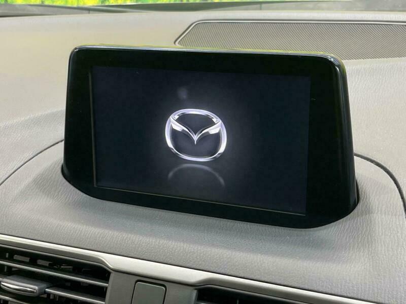 Axela Sport