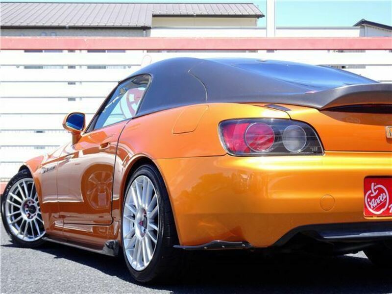 S2000