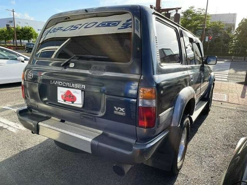 LAND CRUISER
