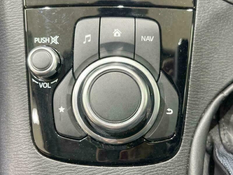 Axela Sport