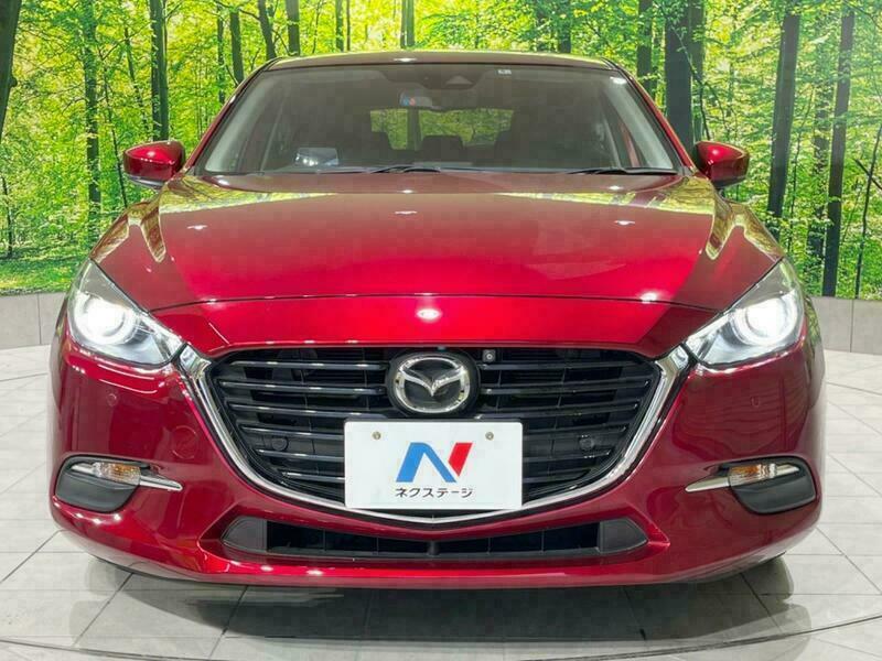 Axela Sport