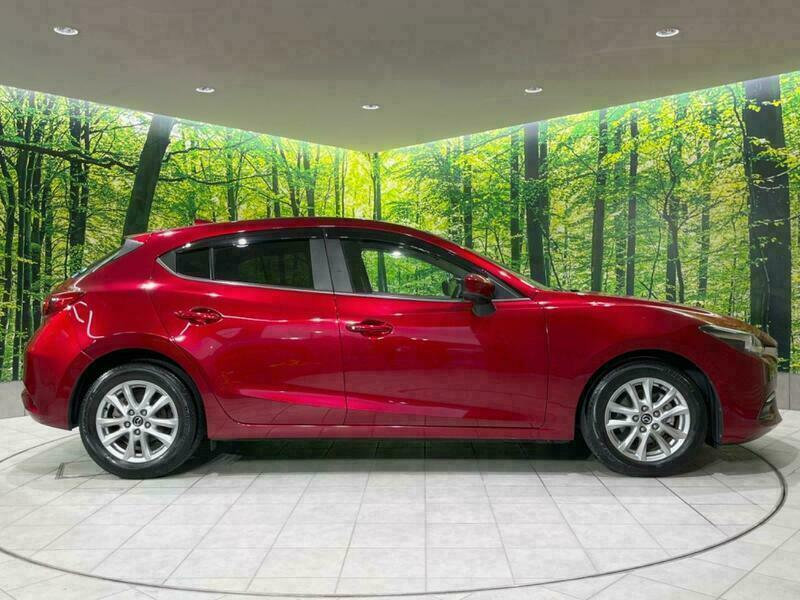 Axela Sport