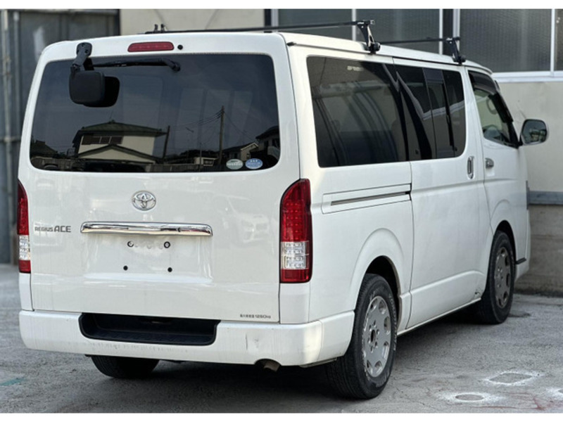 HIACE VAN-4