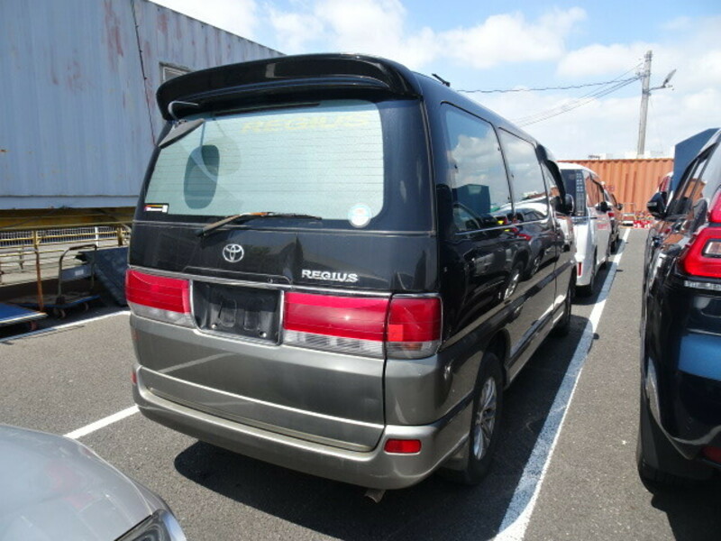 HIACE REGIUS