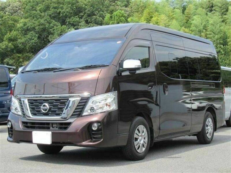 NV350 CARAVAN-0