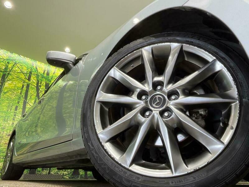 Axela Sport